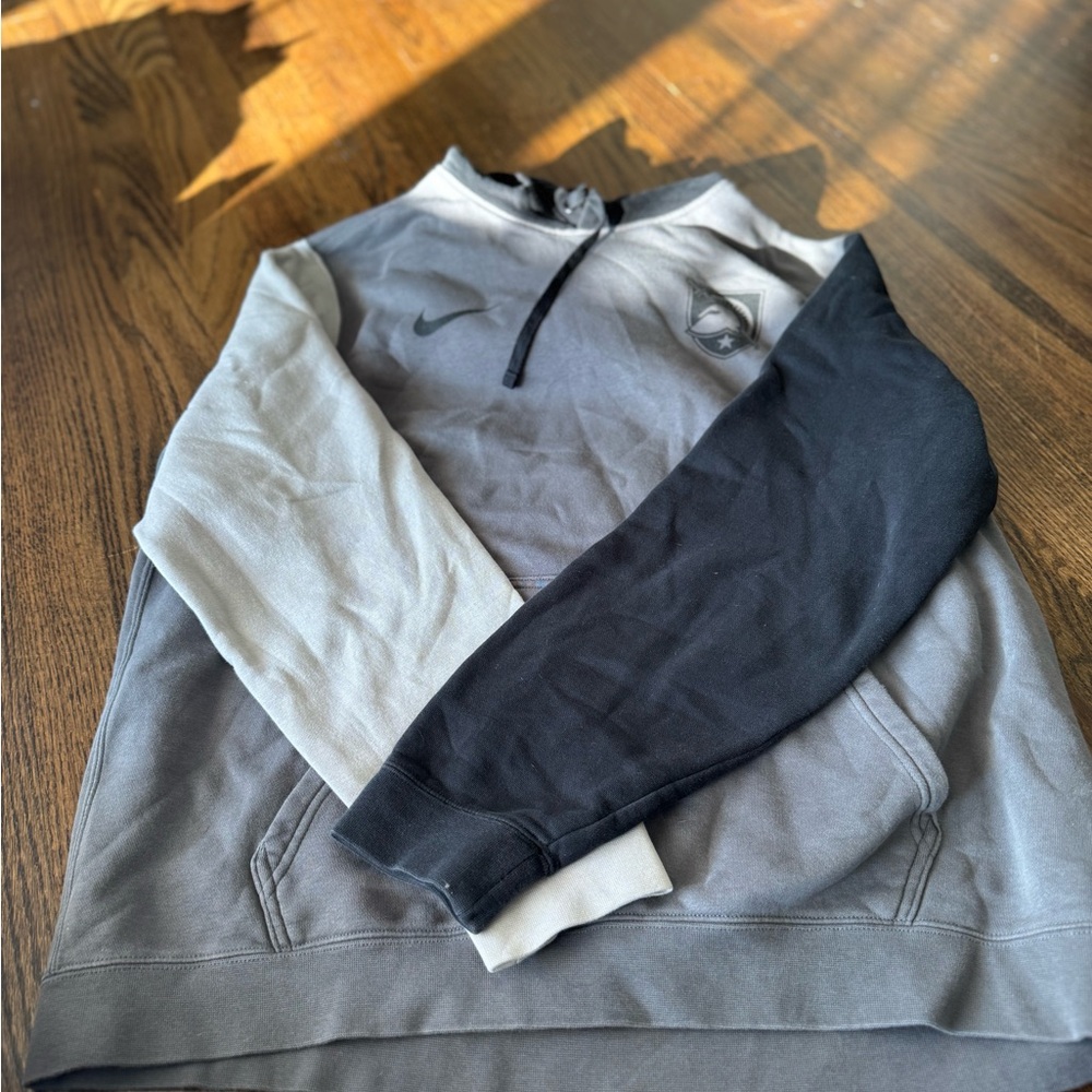 Nike Two-Tone Gray and Black Pullover